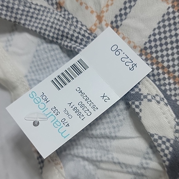 MAURICES 24/7 Flawless Gray Plaid Long Sleeve Tee Soft and Comphy Tee Fall Color - Picture 4 of 5